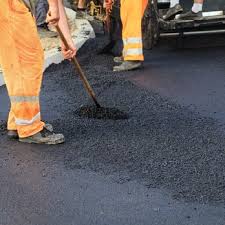 Best Driveway Snow Removal Preparation  in Herscher, IL